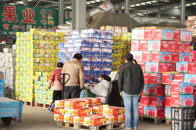 農貿市場開啟&ldquo;春節(jié)熱&rdquo; 市民置辦年貨熱情高_新聞資訊_聊城大眾網(wǎng)